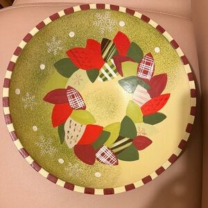 Festive Holiday Wreath Decorative Plate 12” across approximately 4” deep